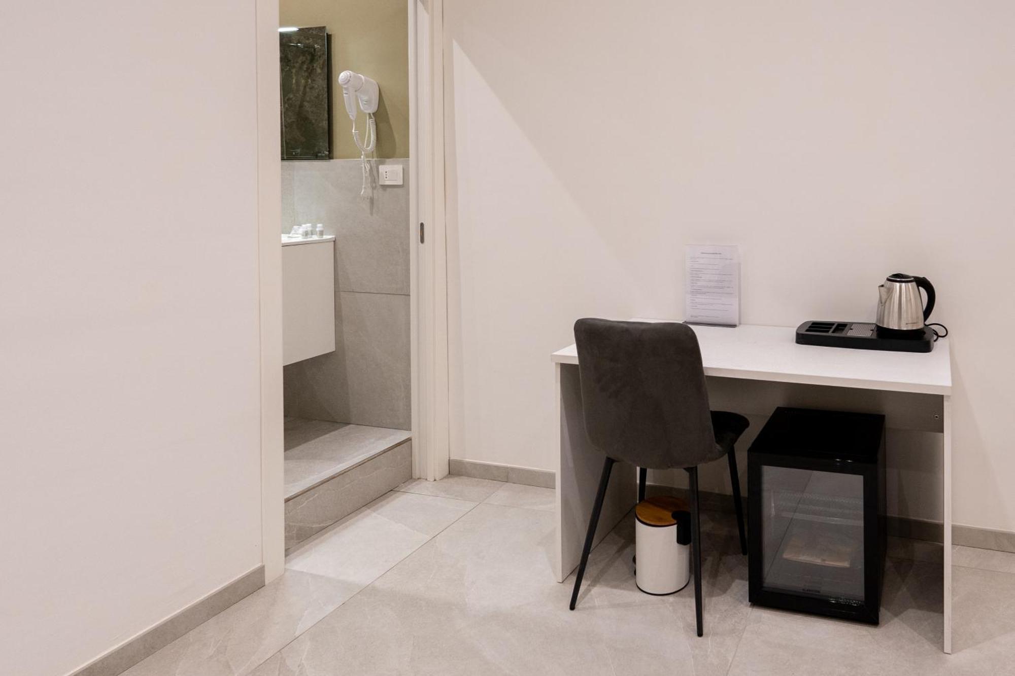 Suites Gaudioso Napoli Center Dış mekan fotoğraf