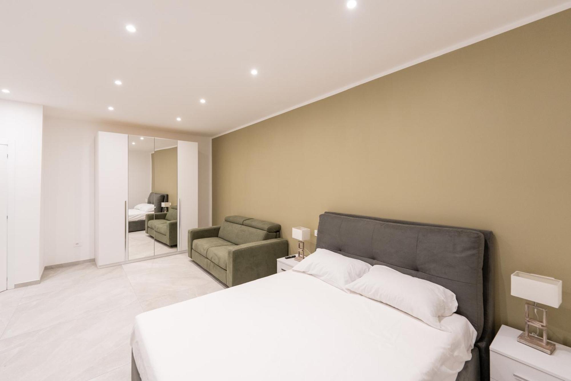 Suites Gaudioso Napoli Center Dış mekan fotoğraf